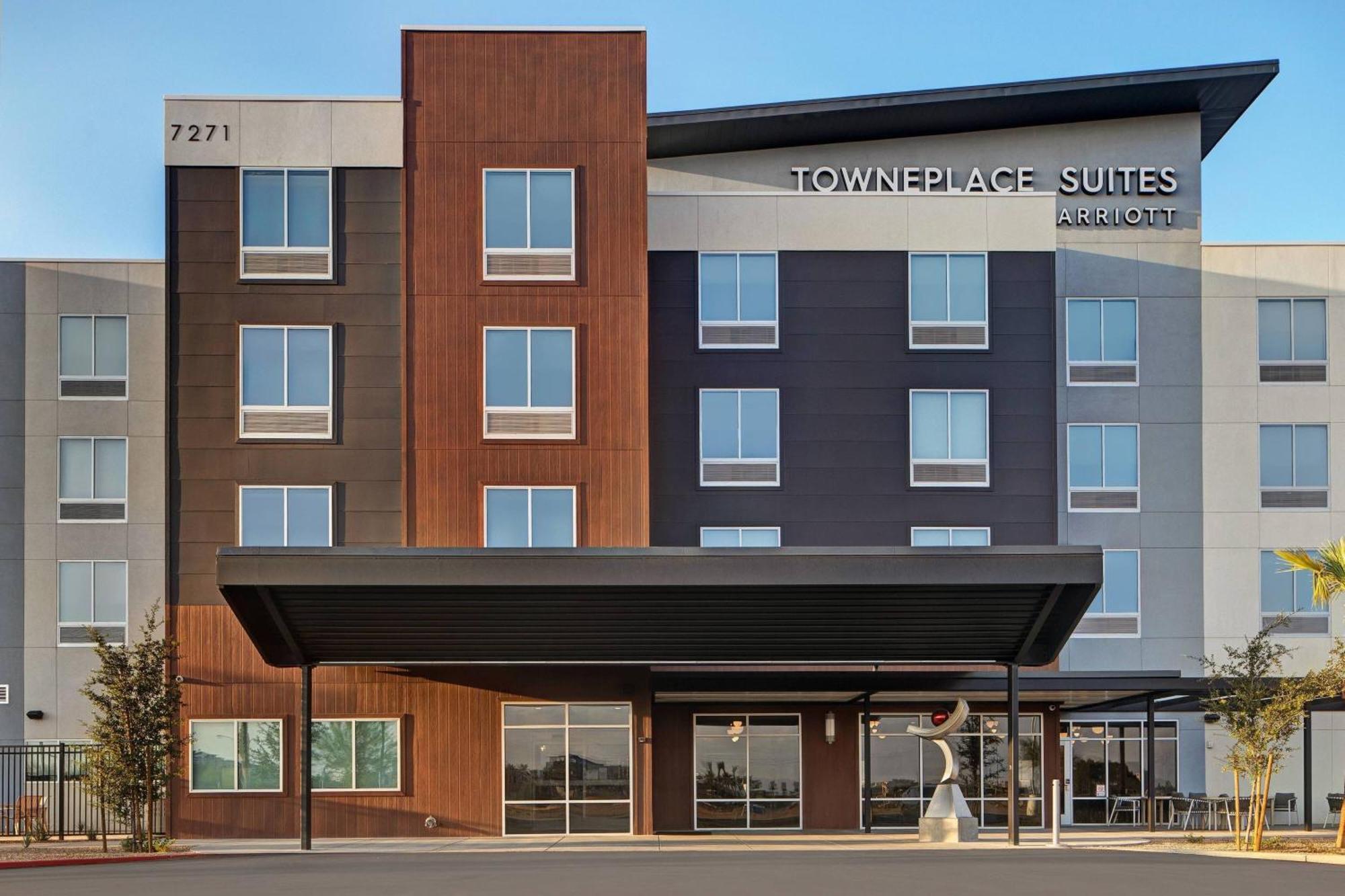 Towneplace Suites By Marriott Phoenix Glendale Sports & Entertainment District Exterior photo